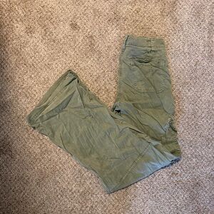 American Eagle Outfitters Olive Cargo Pants